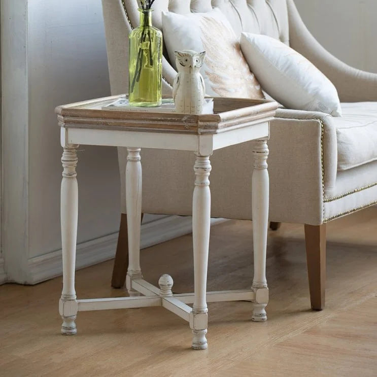 Table d'appoint carrée en bois