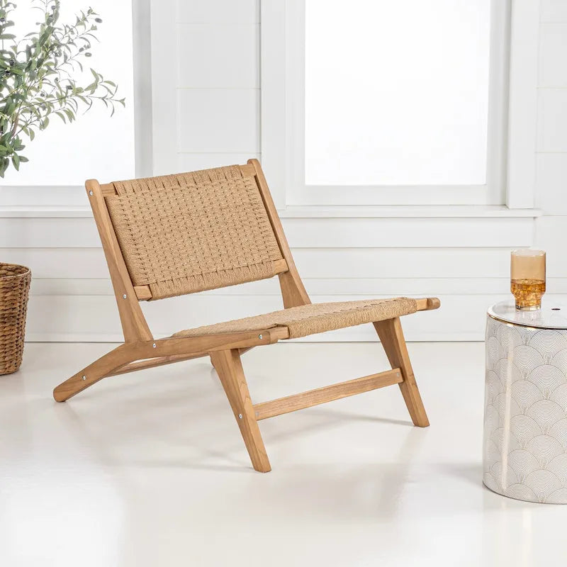 Chaise longue sans accoudoirs en bois et algues tissées, style médiéval-moderne, couleur naturelle